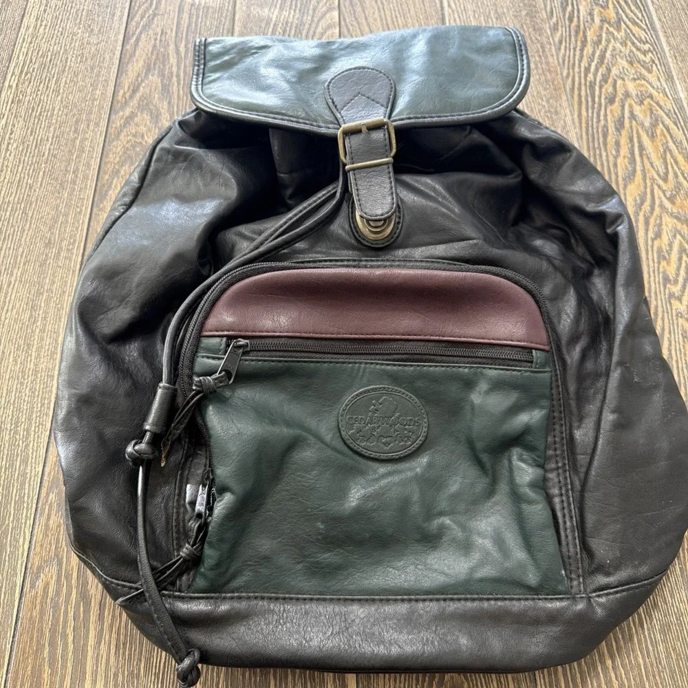 VTG Faux Leather Backpack Drawstring Closure With Flap Top Buckle Cedar woods